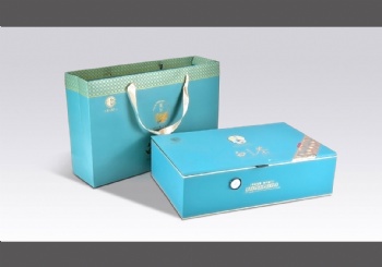 Hardcover gift boxes